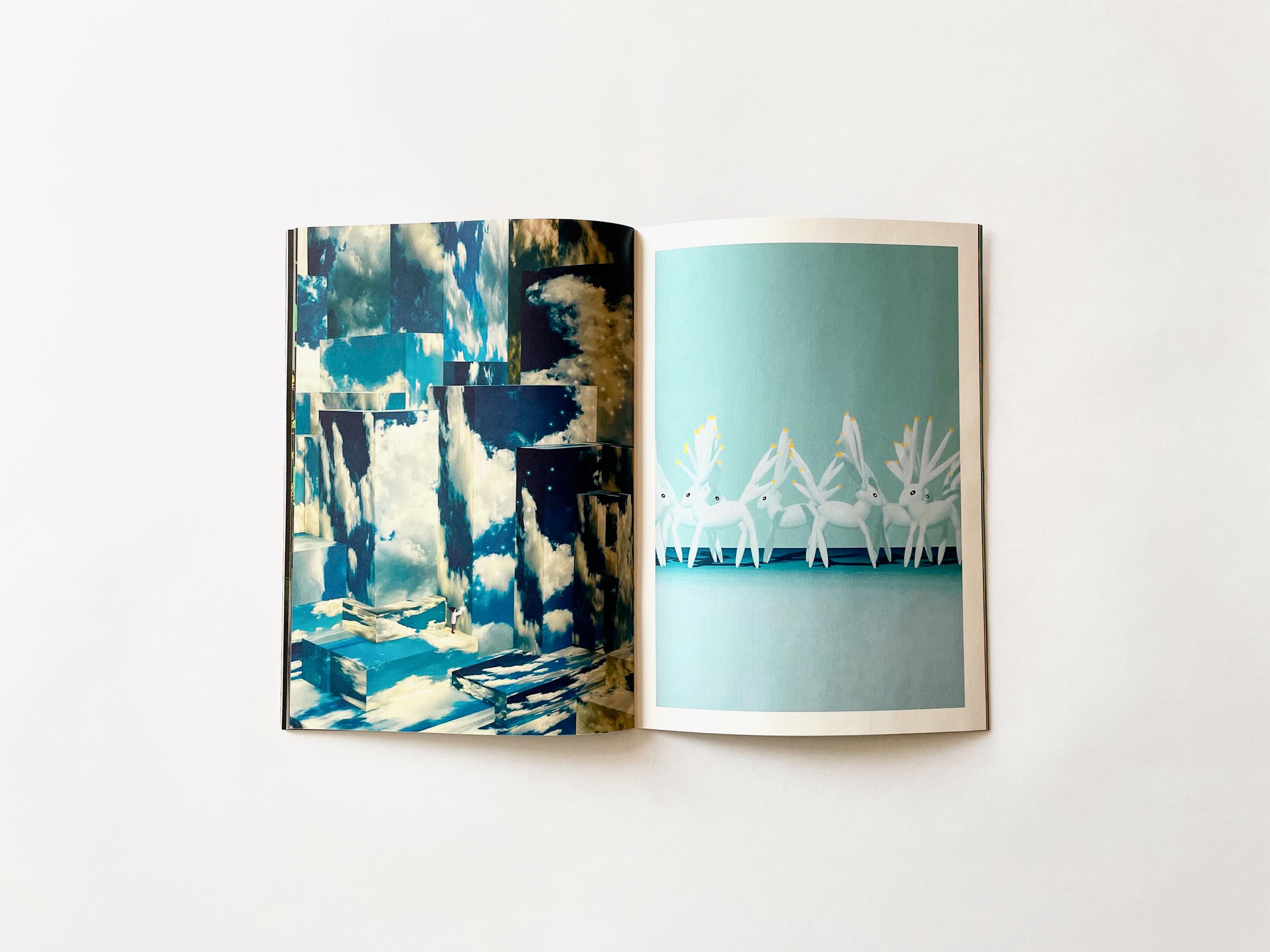 ZINE Solitude created by Atsushigraph MOUNT ZINE 24にて先行販売